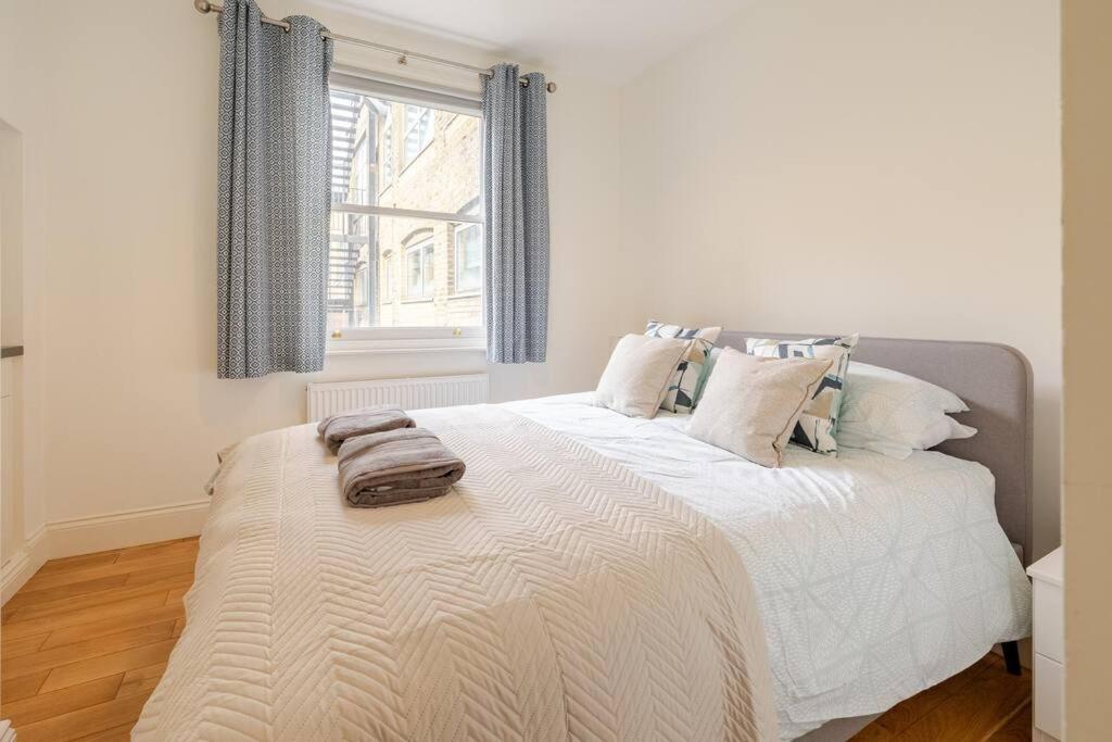 Beautiful 1 Bed Flat 2 Minute Walk To Camden Station * London